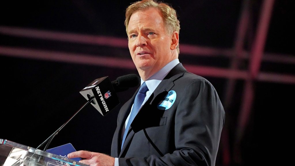 too-early-look-betting-odds-first-pick-2023-nfl.jpg